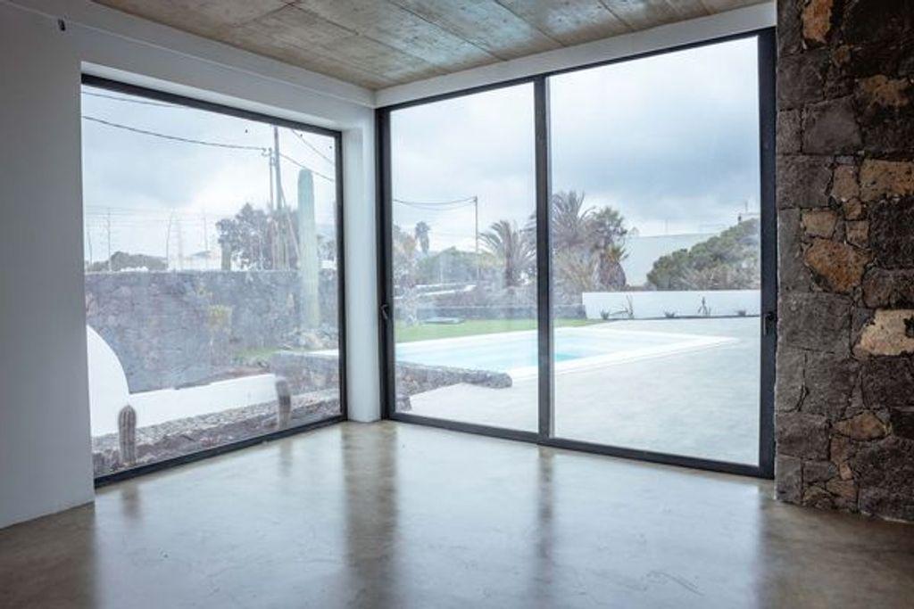 Villa / Chalet de 184 m2 en venta en Calle Malva, Mozaga, Las Palmas, Islas Canarias