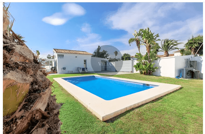 FINCA 1985 CHALET EN ESTEPONA( MALAGA)