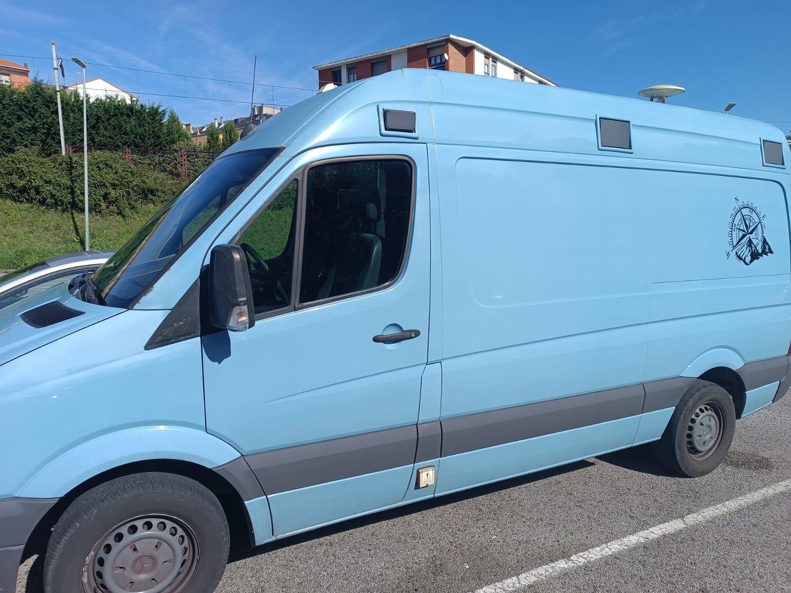 MERCEDES 313 CDI - 6165 GZL en BURGOS