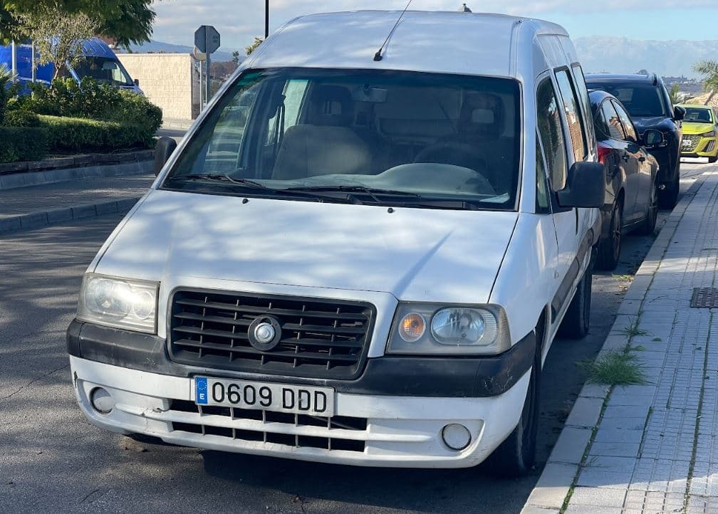 FIAT SCUDO COMBI 2.0 - 0609DDD en CÁRTAMA (MÁLAGA)