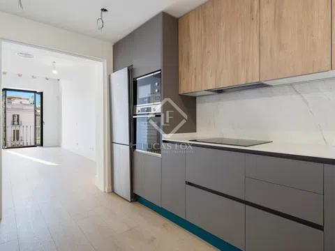 Piso Renovado en Rambla Nova