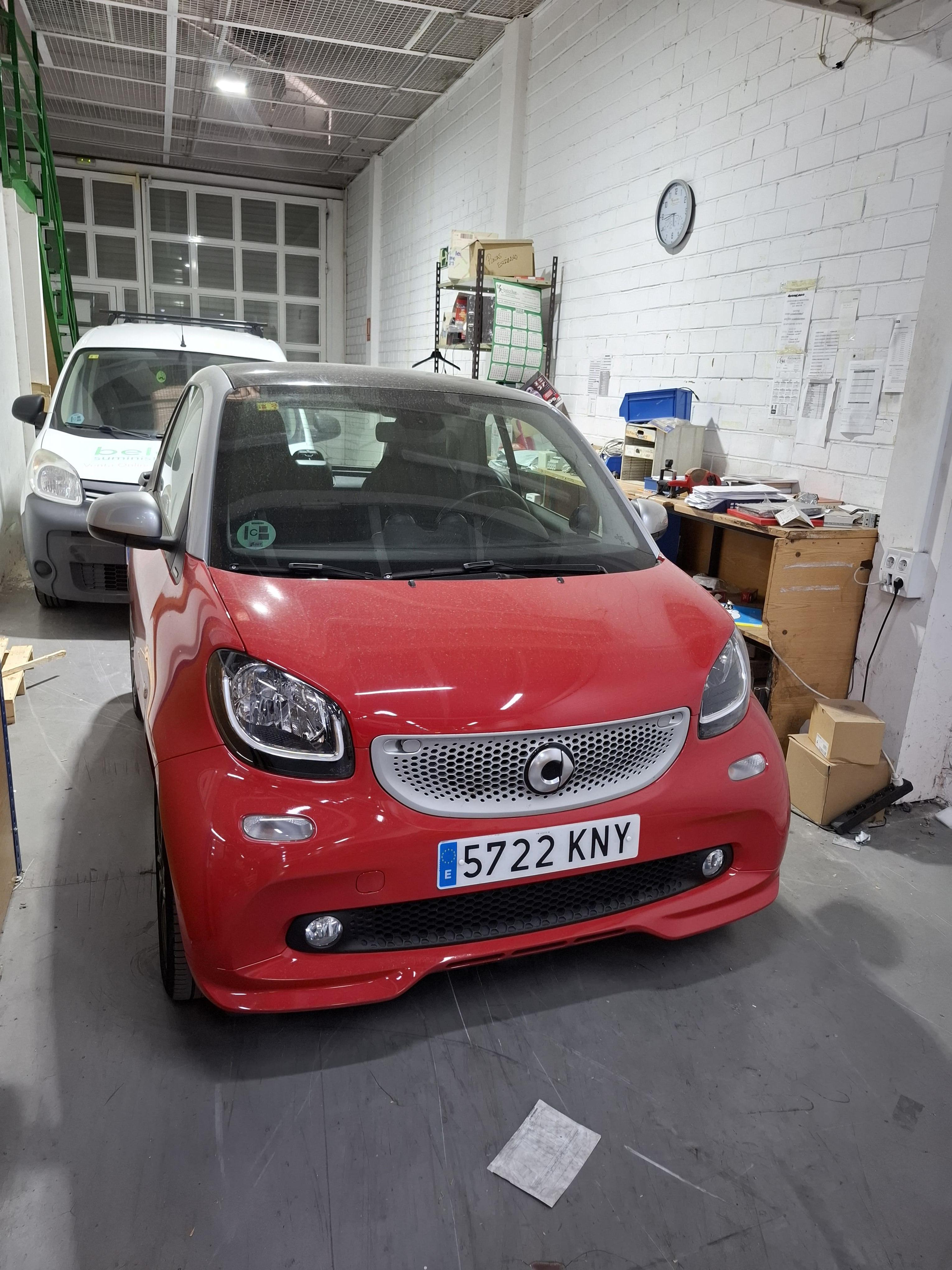 LOTE 2: SMART - 5722 KNY en COSLADA (MADRID)