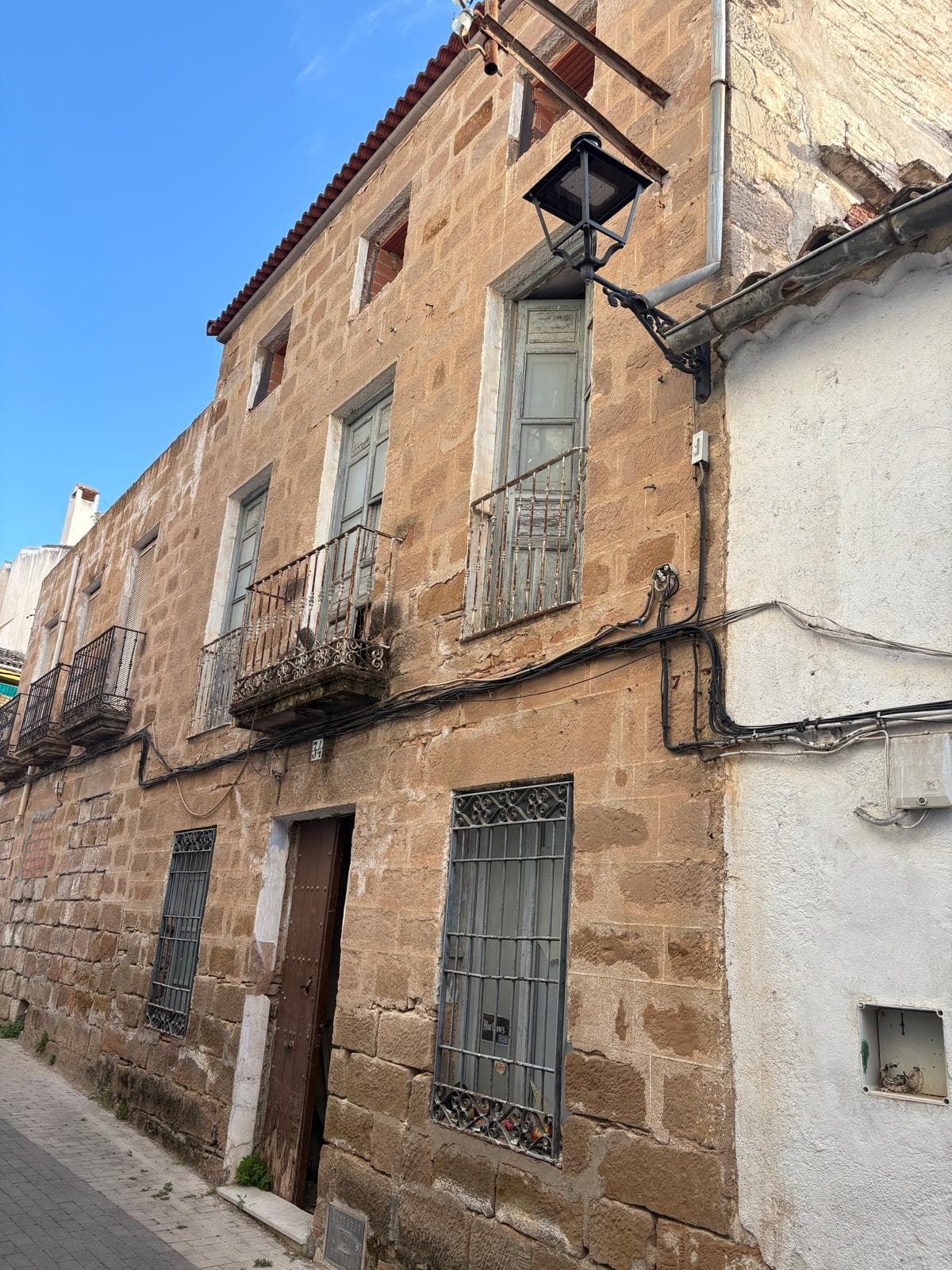 VIVIENDA EN CALLE AYALA,34 LINARES (JAEN)